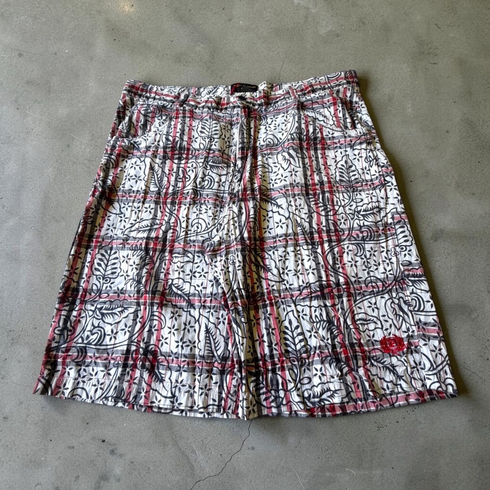 Phat Farm Phat Classics Mens Plaid Floral Print Shorts Red White Black Size 40